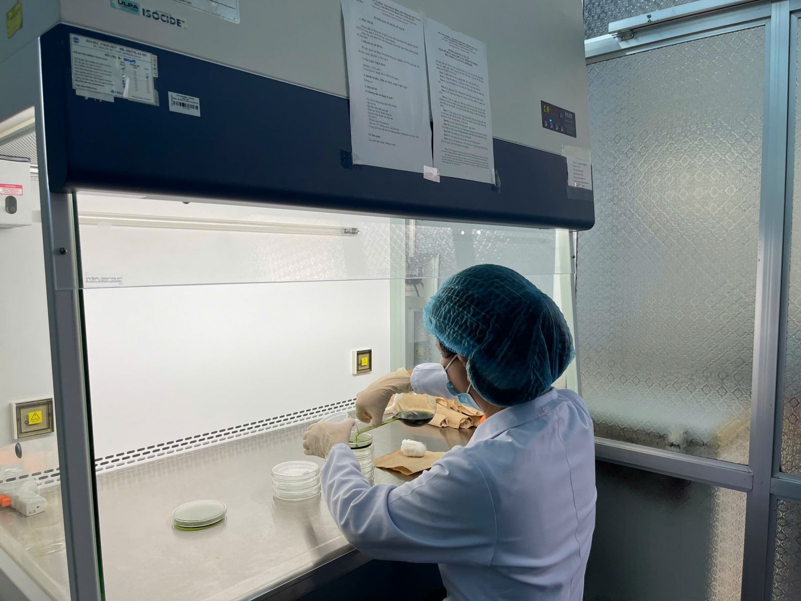 Khoa xét nghiệm, Trung tâm Kiểm soát bệnh tật tỉnh địa chỉ xét nghiệm tin cậy trong công tác phòng, chống dịch bệnh