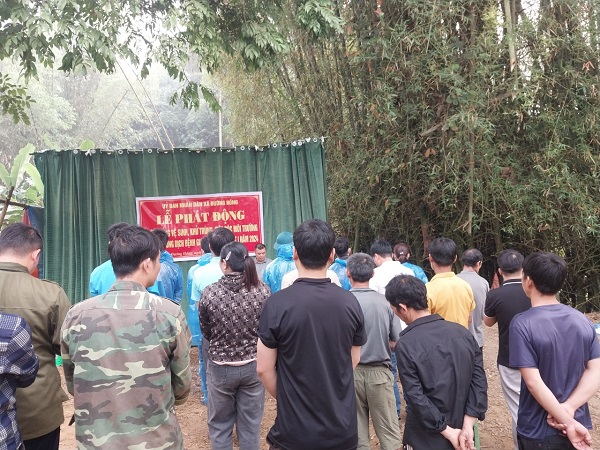 XÃ ĐƯỜNG HỒNG TỔ CHỨC THỰC HIỆN THÁNG VỆ SINH, TIÊU ĐỘC KHỬ TRÙNG PHÒNG CHỐNG DỊCH BỆNH ĐỘNG VẬT