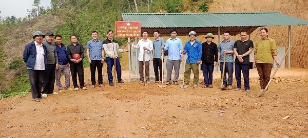 UBMTTQ xã Đường Hồng ra quân xây dựng công trình chào mừng đại hội đại biểu MTTQ xã lần thứ X và triển khai một số nhiệm vụ chuẩn bị cho Đại hội MTTQ xã