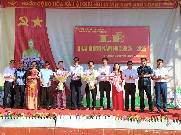 CỤM TRƯỜNG XÃ ĐƯỜNG HỒNG TỔ CHỨC KHAI GIẢNG NĂM HỌC MỚI 2024 - 2025