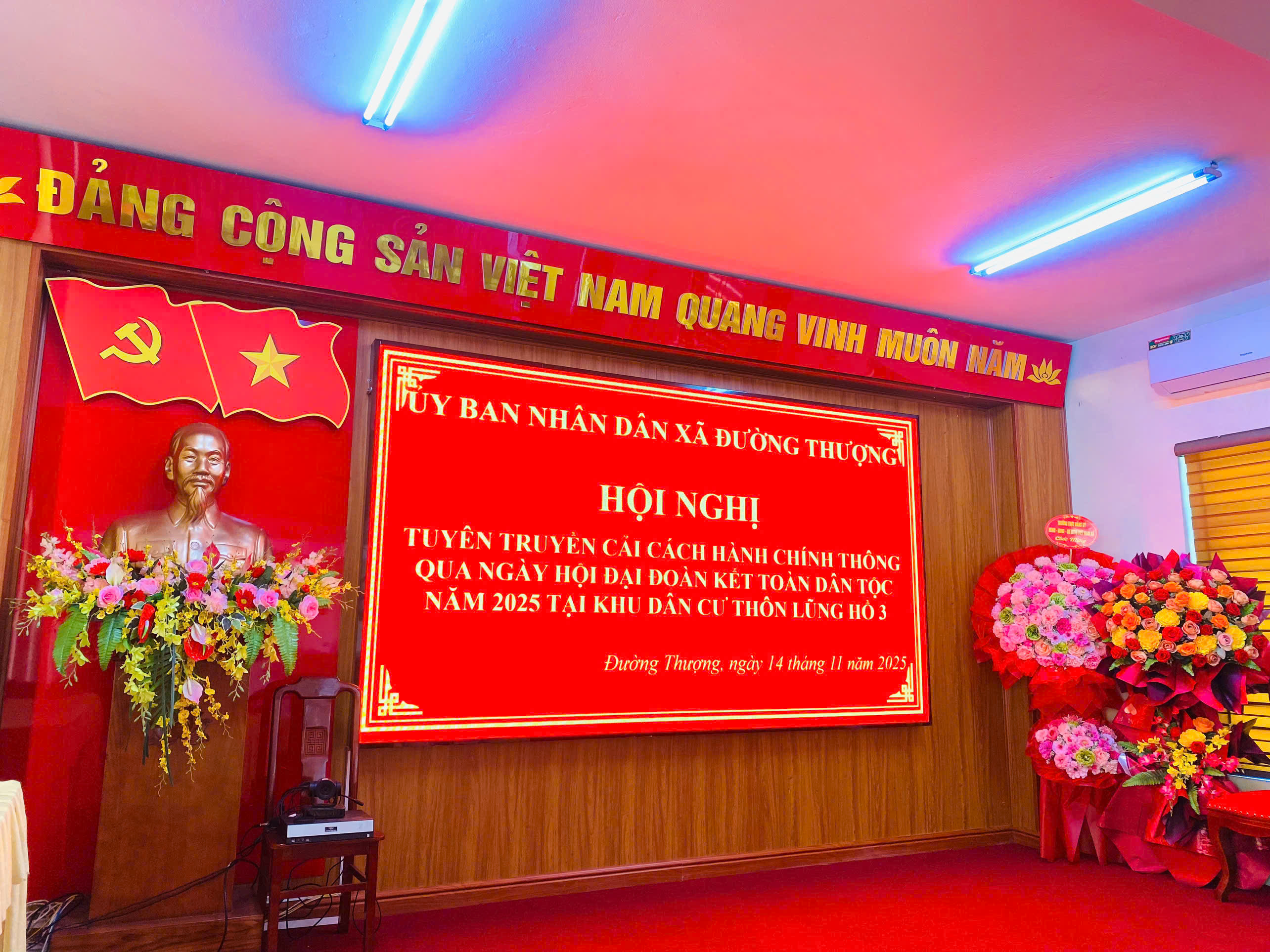 Tuyên truyền cải cách hành chính (CCHC) thông qua Ngày hội Đại đoàn kết toàn dân tộc năm 2025 trên địa bàn xã Đường Thượng