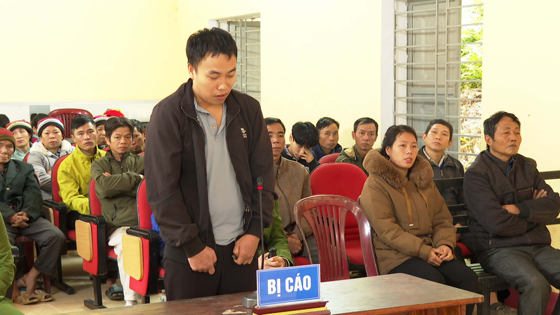 Bị cáo Vàng A Phộng tại Phiên tòa