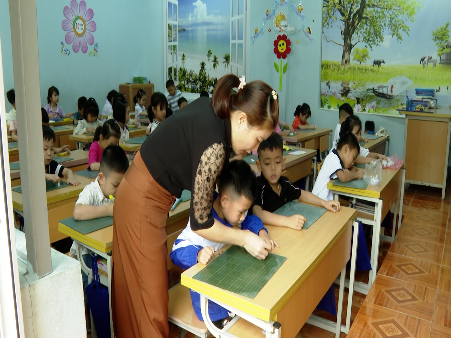 them 8 12 02 19 20 01 Still019