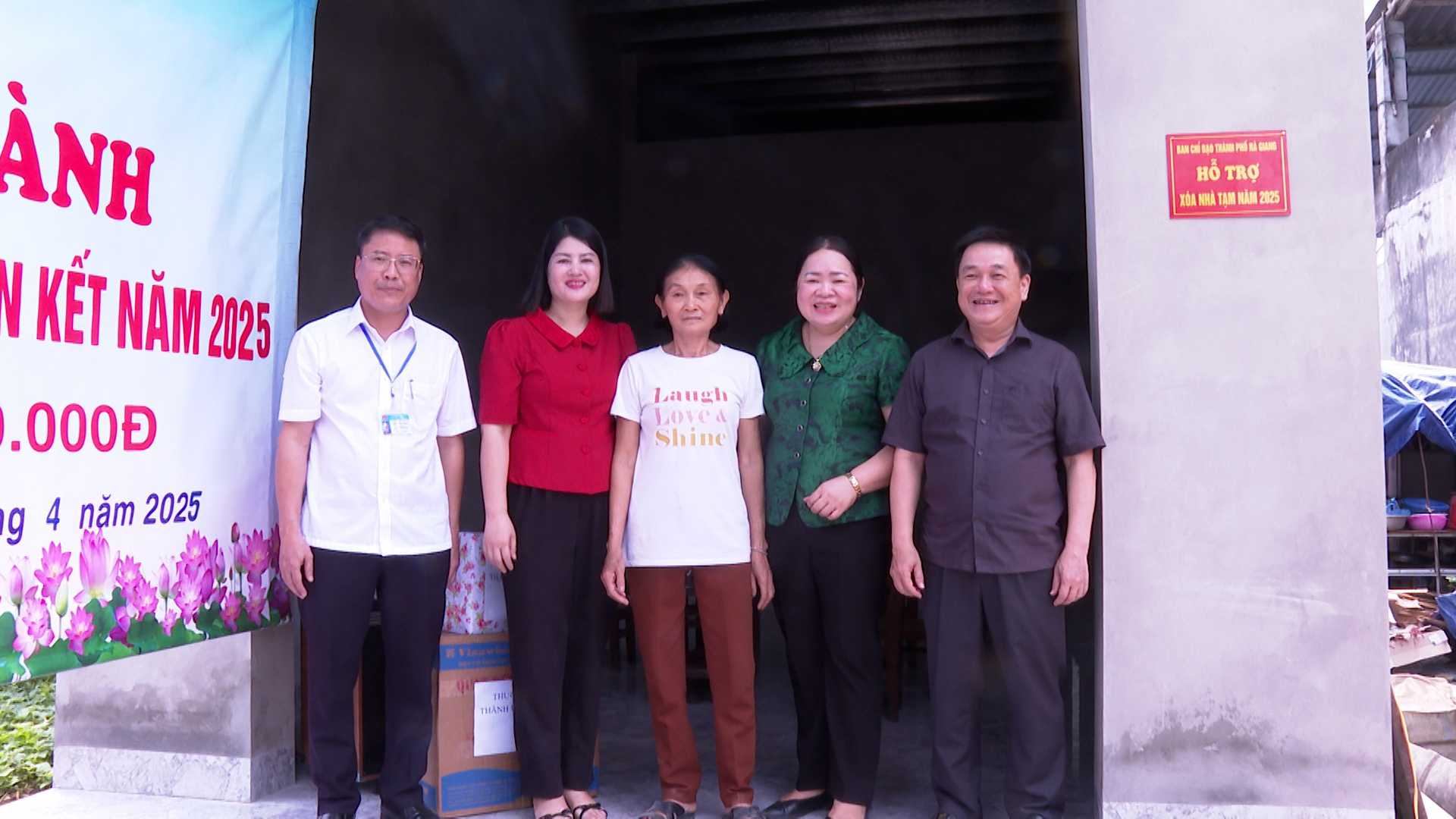 Căn nhà khang trang của gia đình bà Hạt, phường Minh Khai được bàn giao