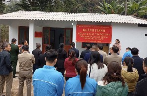 Chủ nhiệm UBKT Tỉnh uỷ Hà Giang dự khánh thành nhà tạm, nhà dột nát tại xã Ngọc Đường