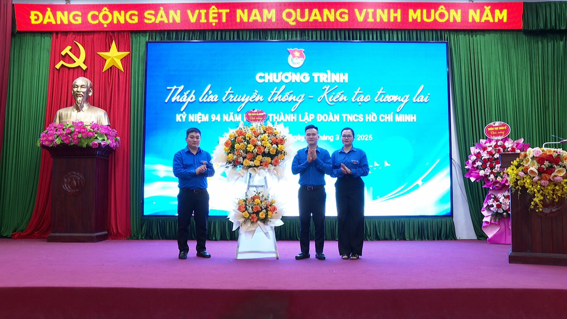 Sequence 01 04 54 04 05 Still336