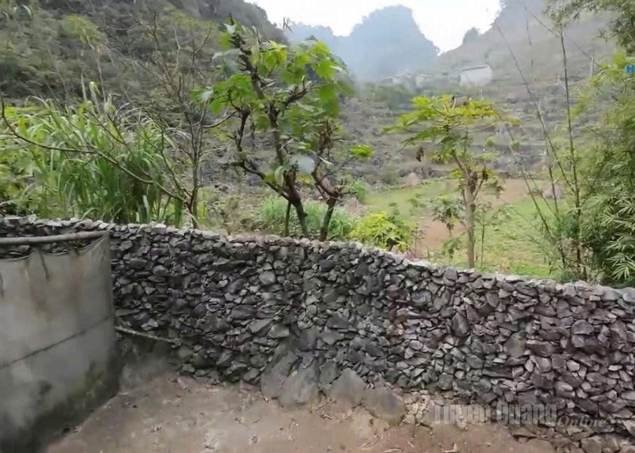 Kiến trúc đá độc đáo trên Cao nguyên đá