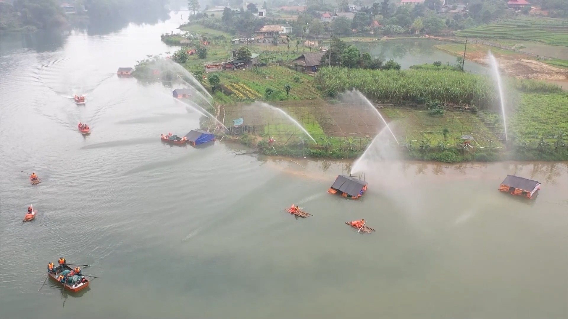 Lực lượng vũ trang thành phố thực hiện diễn tập tìm kiếm cứu nạn
