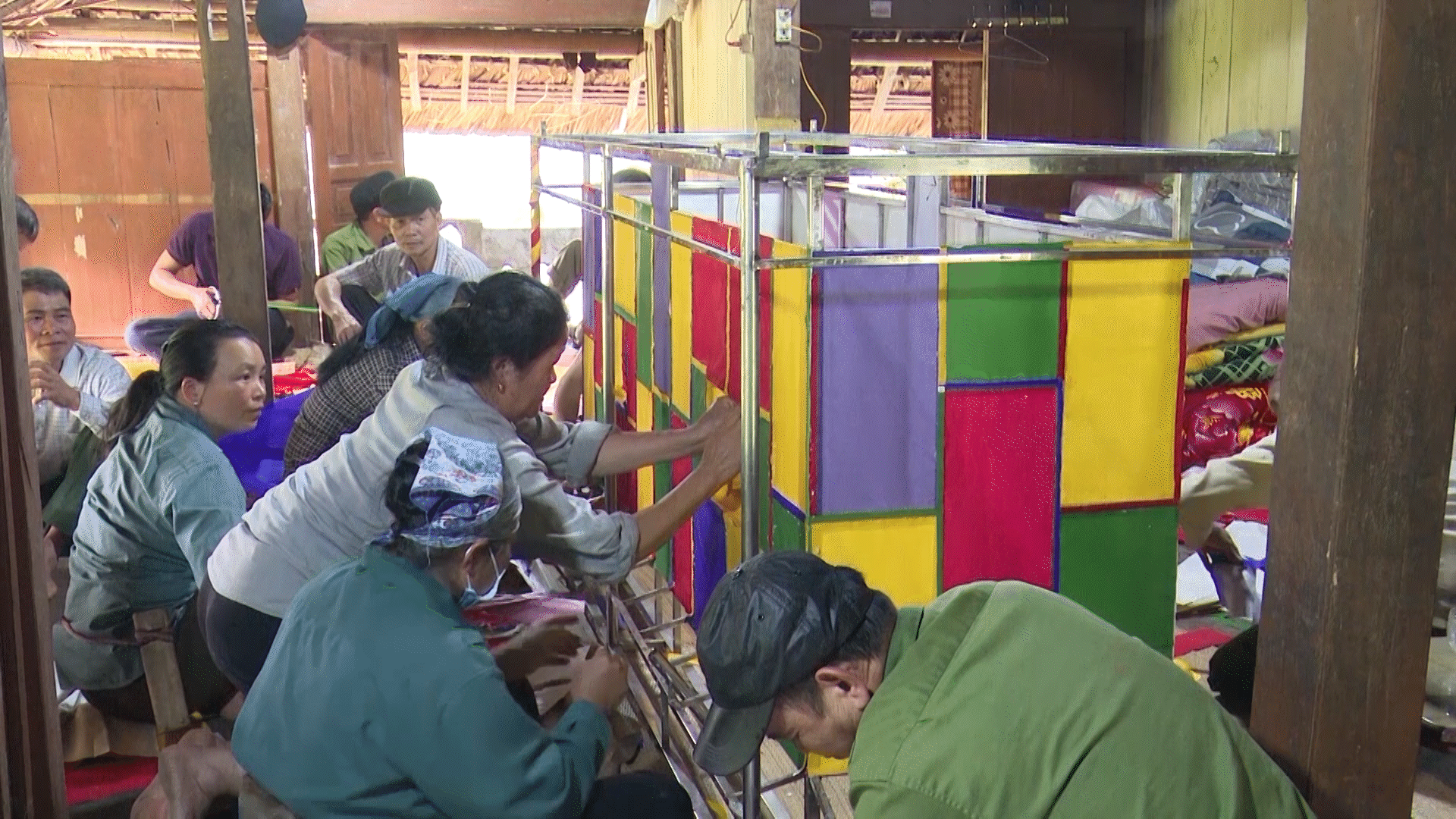 Mô hình nhà táng bằng INOX của xã Phương Thiện đã rút ngắn thời gian làm đám tang