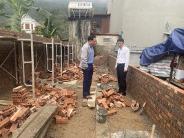 Phó chủ tịch UBND thành phố Trần Song Hà kiểm tra công tác xoá nhà tạm