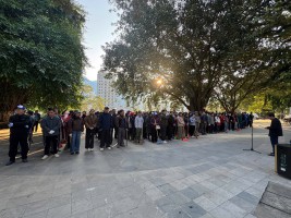 Phường Hà Giang 1 đã tổ chức phát động ra quân chỉnh trang đô thị, tổng vệ sinh môi trường chào mừng Đại Hội đại biểu toàn quốc lần thứ XIV của Đảng.