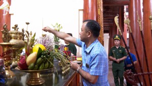 Thành đoàn Hà Giang thắp nến tri ân anh hùng liệt sỹ kỷ niệm 50 Ngày Giải phóng miền Nam