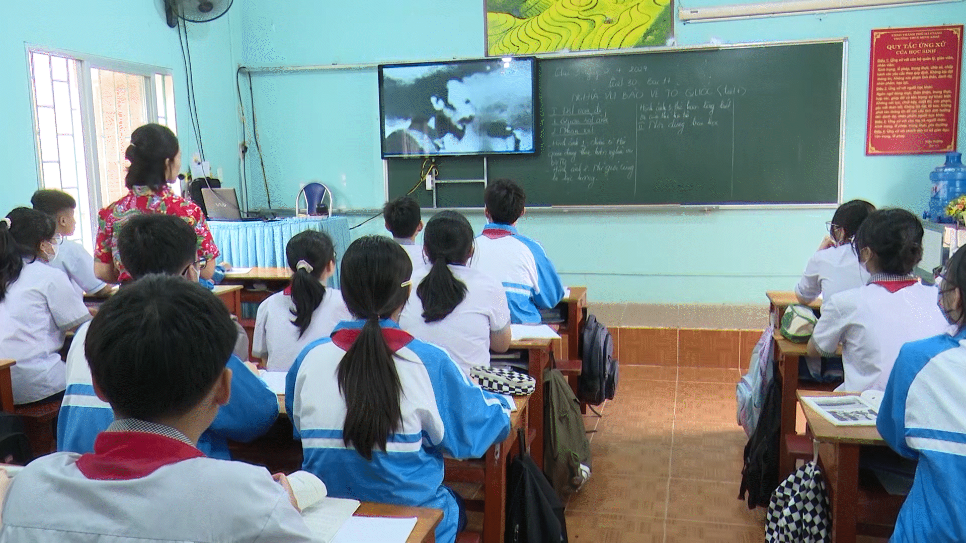 649 7335 00 20 09 00 Still002