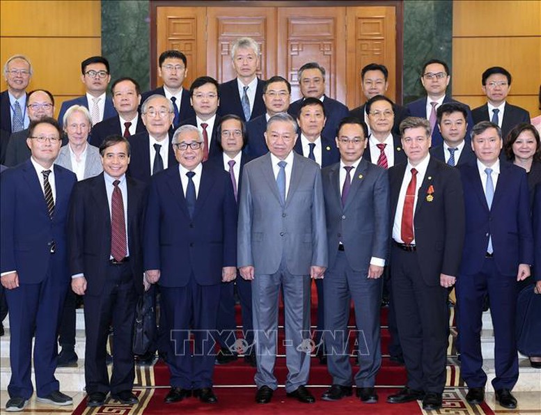 Tổng Bí thư Tô Lâm tiếp Đoàn đại biểu tham dự Hội thảo quốc tế Việt Nam học lần thứ 7- Ảnh 4.