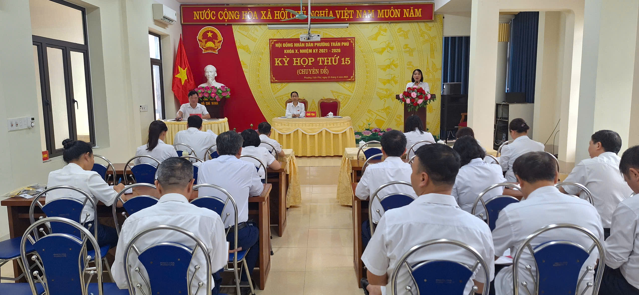 Hội đồng nhân dân phường Trần Phú tổ chức kỳ họp chuyên đề lần thứ 15, nhiệm kỳ 2021- 2026