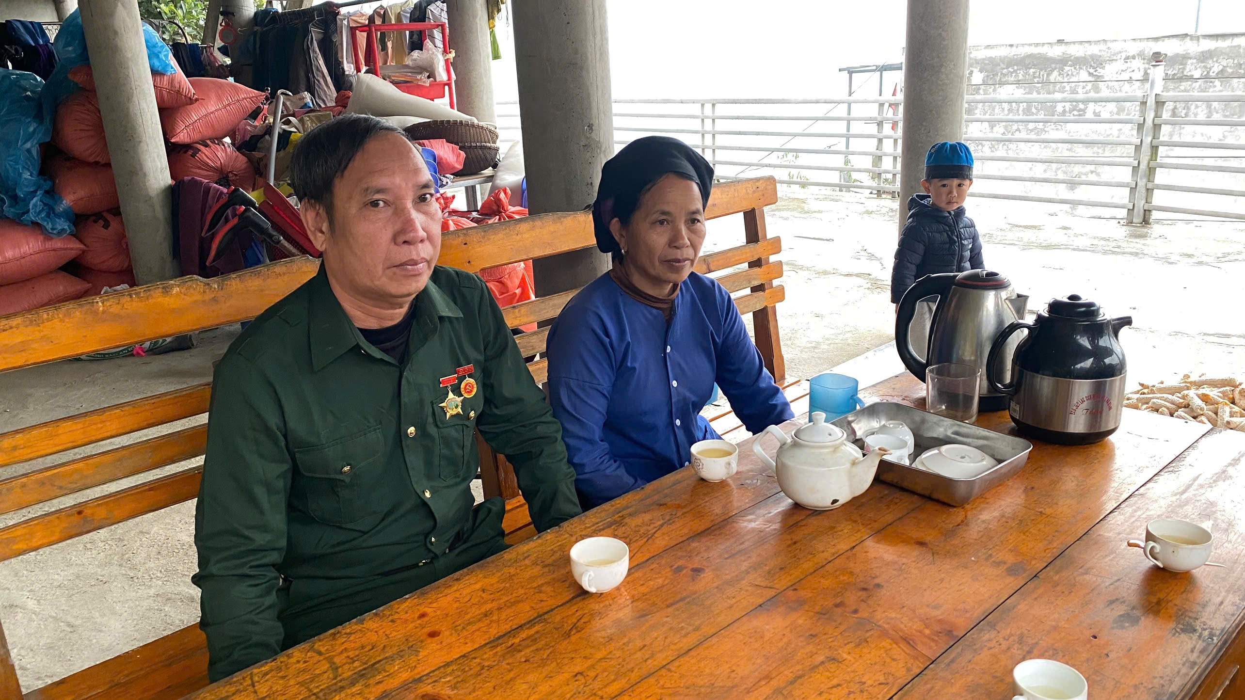 CÂU CHUYỆN THỜI HOA LỬA