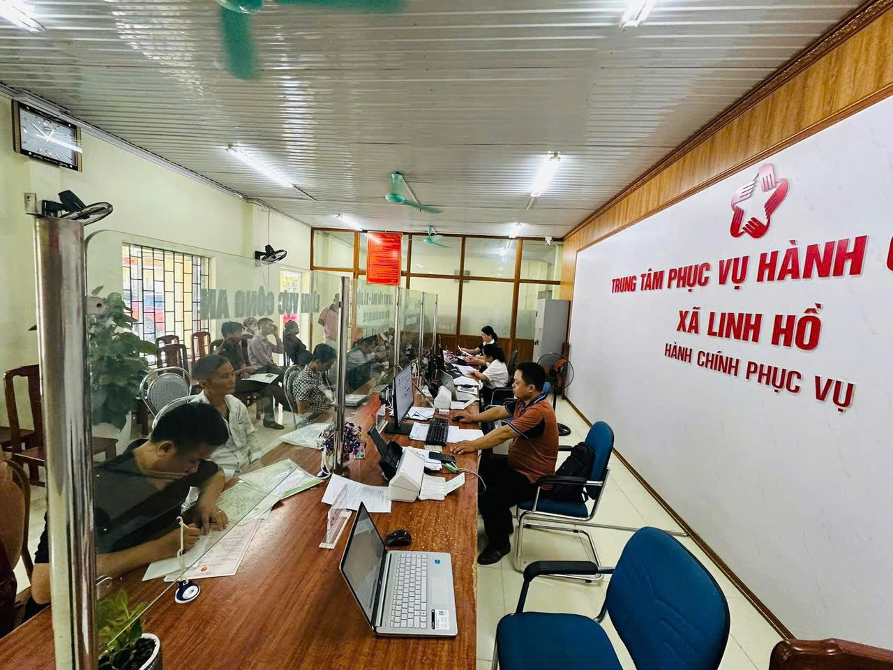 XÃ LINH HỒ ĐẨY MẠNH CÔNG TÁC CẢI CÁCH HÀNH CHÍNH