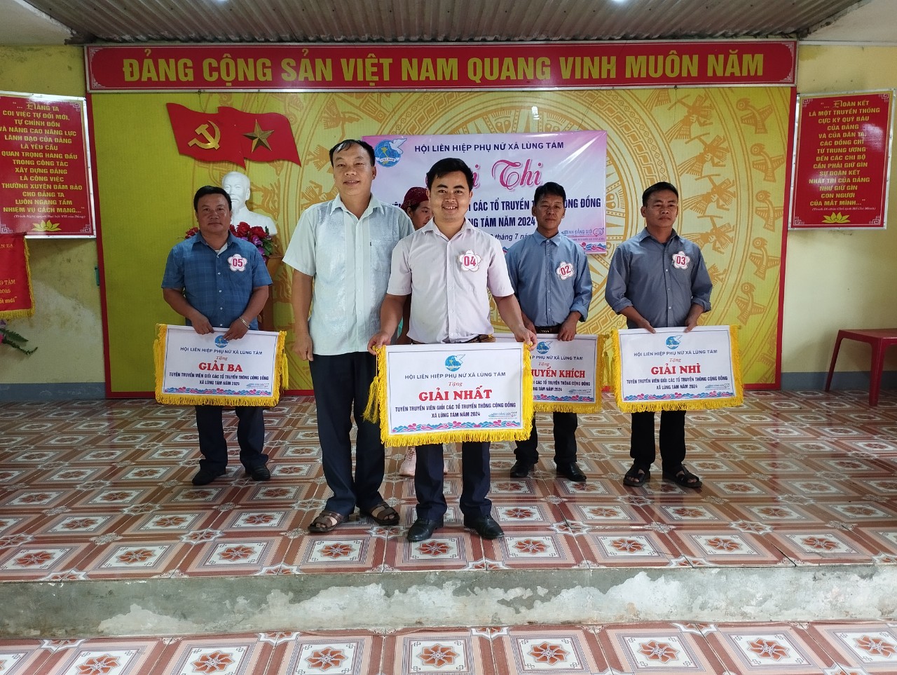 Lùng Tám tổ chức hội thi tuyên truyền viên giỏi các tổ truyền thông cộng đồng năm 2024