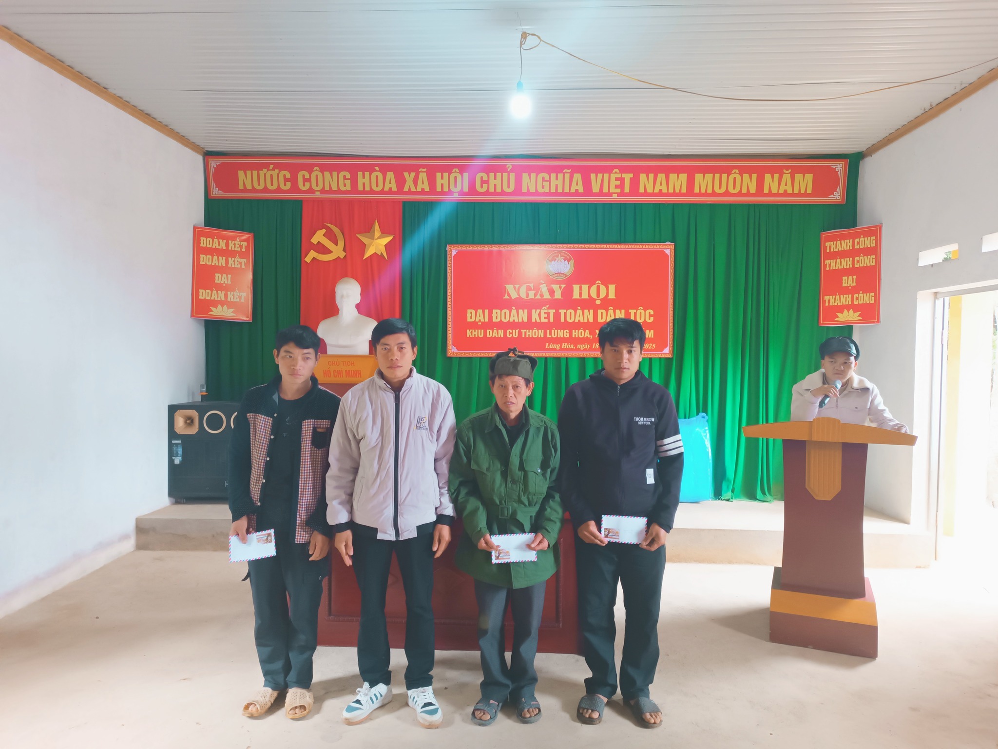 NGÀY HỘI ĐẠI ĐOÀN KẾT TOÀN DÂN TỘC NĂM 2025 TẠI THÔN LÙNG HÓA