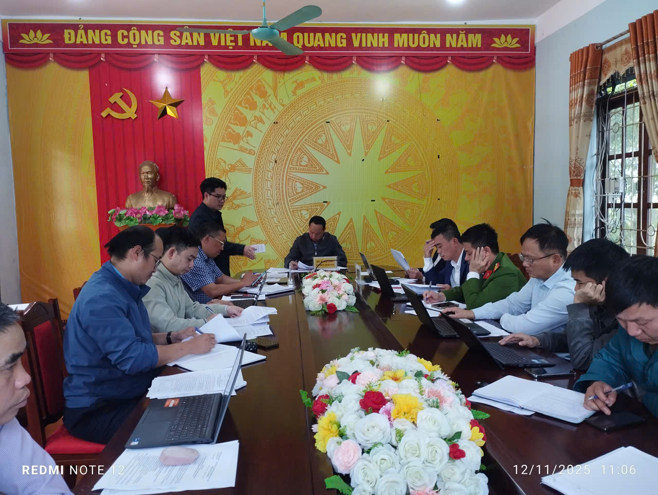 XÃ LÙNG TÁM TỔ CHỨC HỌP BAN CHỈ ĐẠO BÁO CÁO TIẾN ĐỘ CÔNG TÁC CHUẨN BỊ, TRIỂN KHAI TỔ CHỨC BẦU CỬ ĐẠI BIỂU QUỐC HỘI KHÓA XVI VÀ ĐẠI BIỂU HỘI ĐỒNG NHÂN DÂN CÁC CẤP NHIỆM KỲ 2026 - 2031