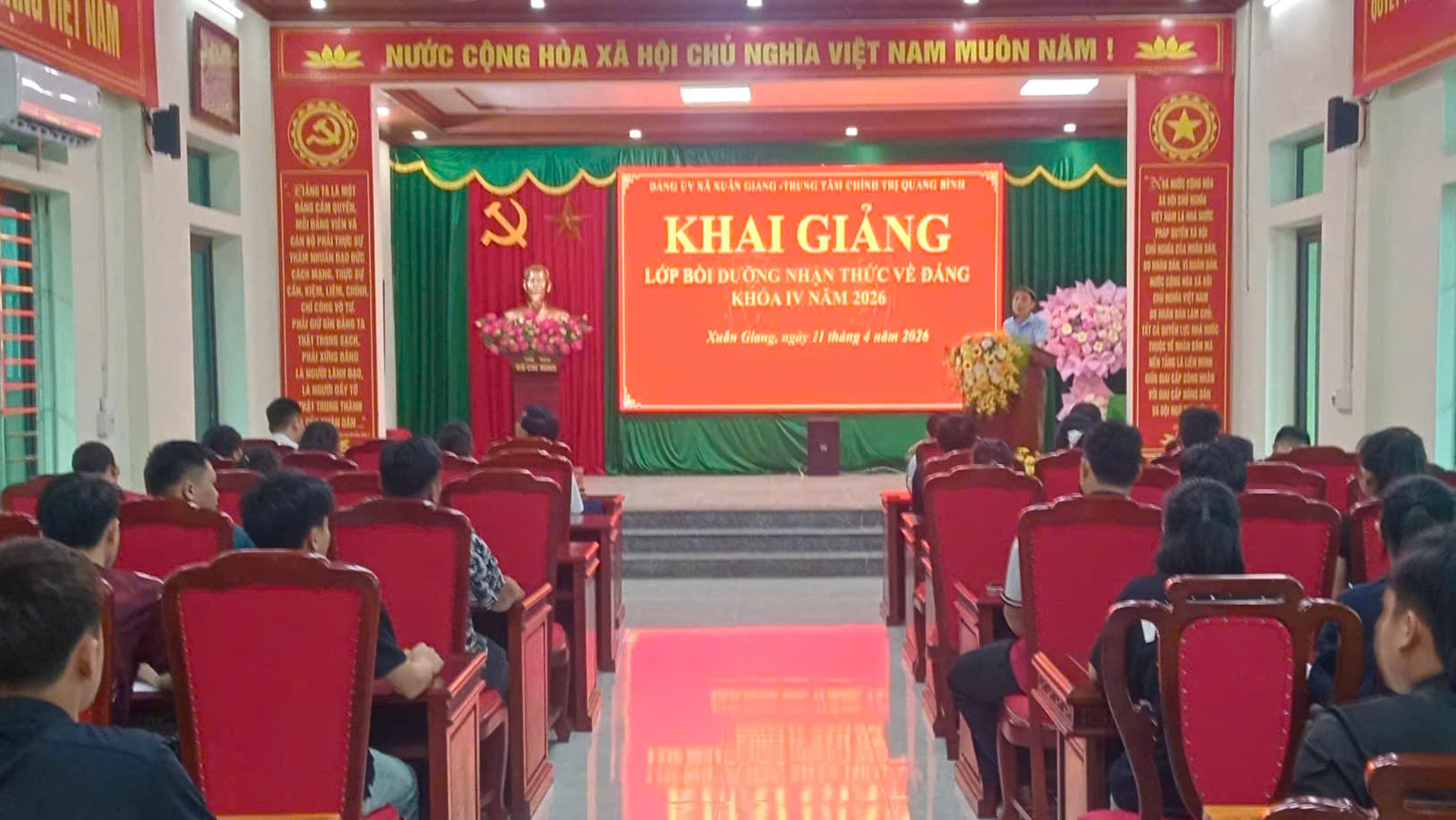 Xuân Giang khai giảng lớp Bồi dưỡng nhận thức về Đảng khóa IV năm 2026.
