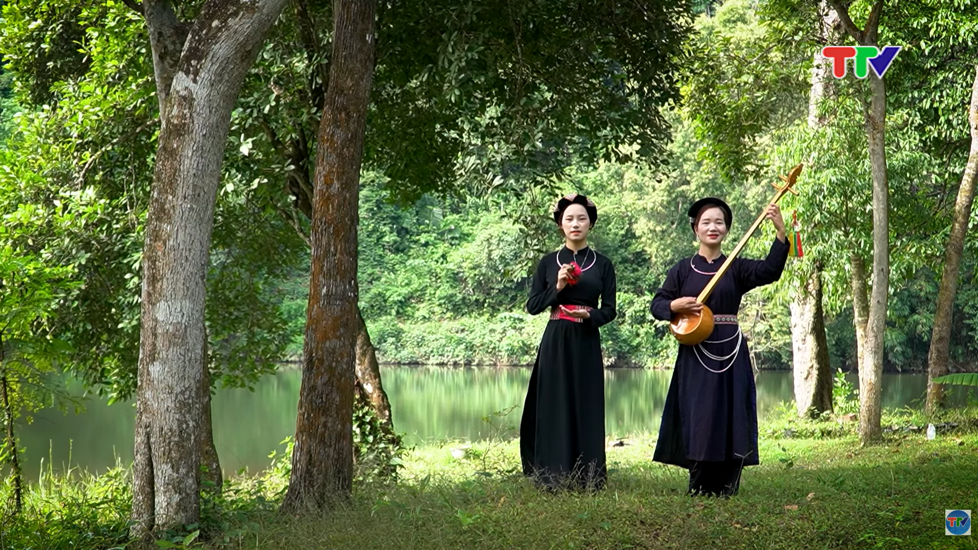 Về Tân Trào nghe em hát câu Then