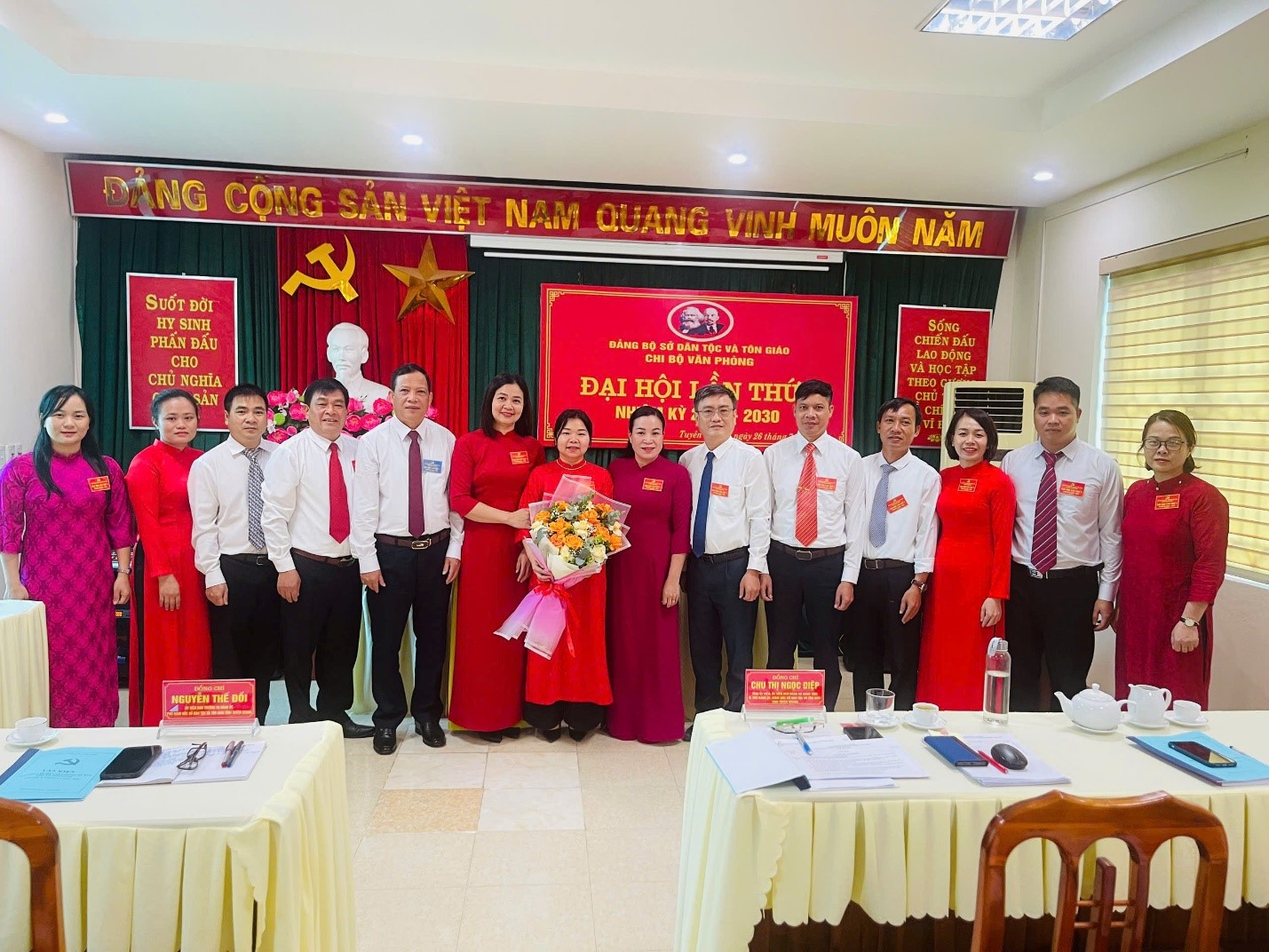 Hoàn thành Đại hội các Chi bộ trực thuộc Đảng bộ Sở Dân tộc và Tôn giáo