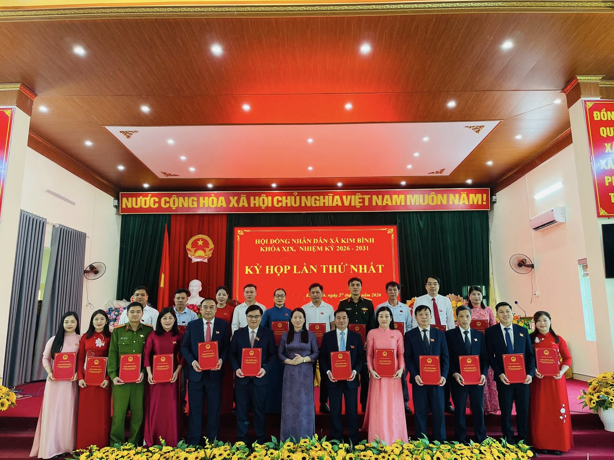 xã Kim Bình đã tổ chức Kỳ họp lần thứ nhất, HĐND xã khóa XIX, nhiệm kỳ 2026–2031