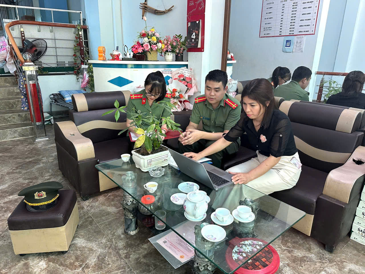 TĂNG CƯỜNG  HƯỚNG DẪN, KIỂM TRA CÔNG TÁC QUẢN LÝ XUẤT NHẬP CẢNH