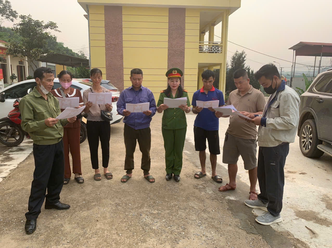 CÔNG AN XÃ BẰNG HÀNH TĂNG CƯỜNG TUYÊN TRUYỀN NHẬN DIỆN, PHÒNG NGỪA LỪA ĐẢO CHIẾM ĐOẠT TÀI SẢN TRÊN KHÔNG GIAN MẠNG