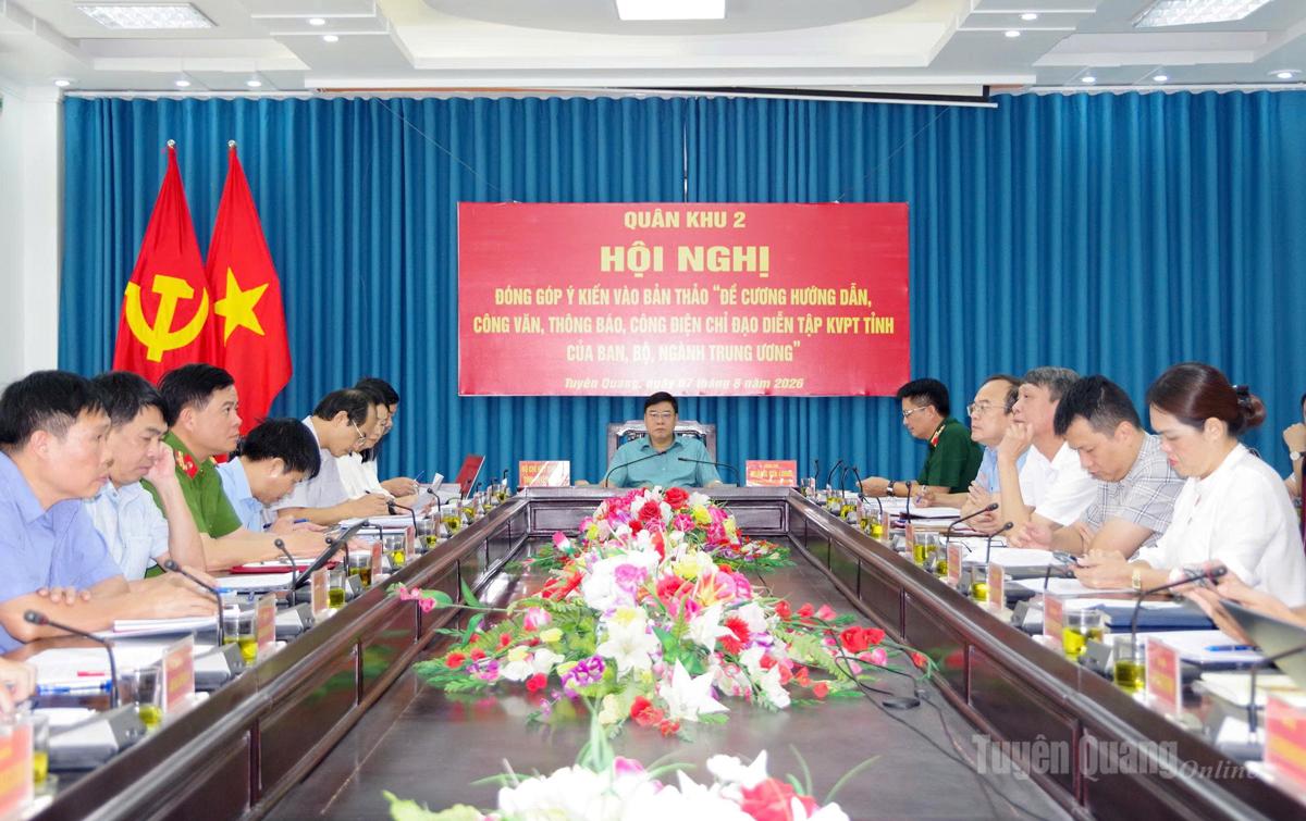 Góp ý dự thảo hệ thống văn bản chỉ đạo diễn tập khu vực phòng thủ tỉnh