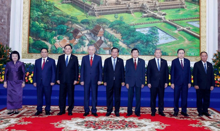 Tổng Bí thư Tô Lâm đồng chủ trì Cuộc gặp người đứng đầu ba Đảng Việt Nam-Campuchia-Lào