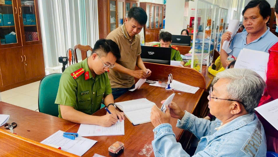 NGHỊ ĐỊNH QUY ĐỊNH CHI TIẾT VÀ HƯỚNG DẪN THI HÀNH MỘT SỐ ĐIỀU CỦA LUẬT LÝ LỊCH TƯ PHÁP
