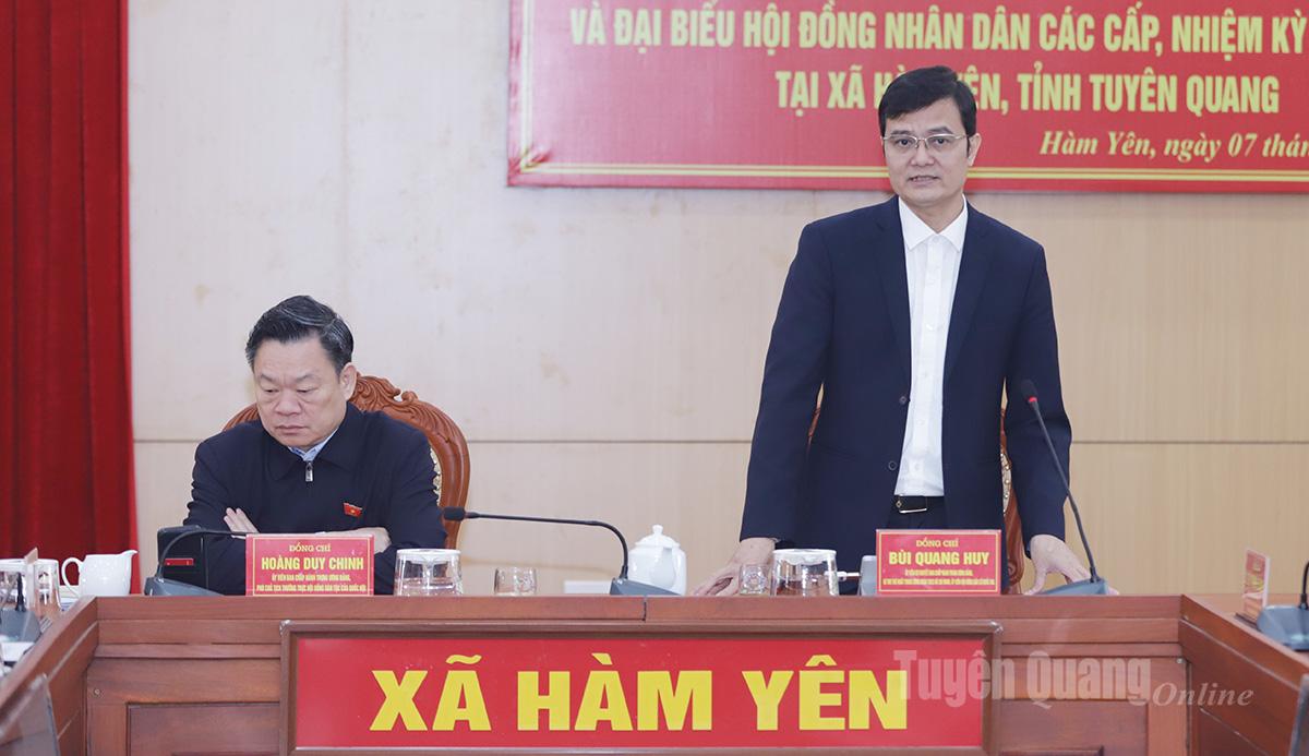 Ủy ban Thường vụ Quốc hội - Ủy ban Bầu cử quốc gia giám sát, kiểm tra công tác bầu cử tại xã Hàm Yên