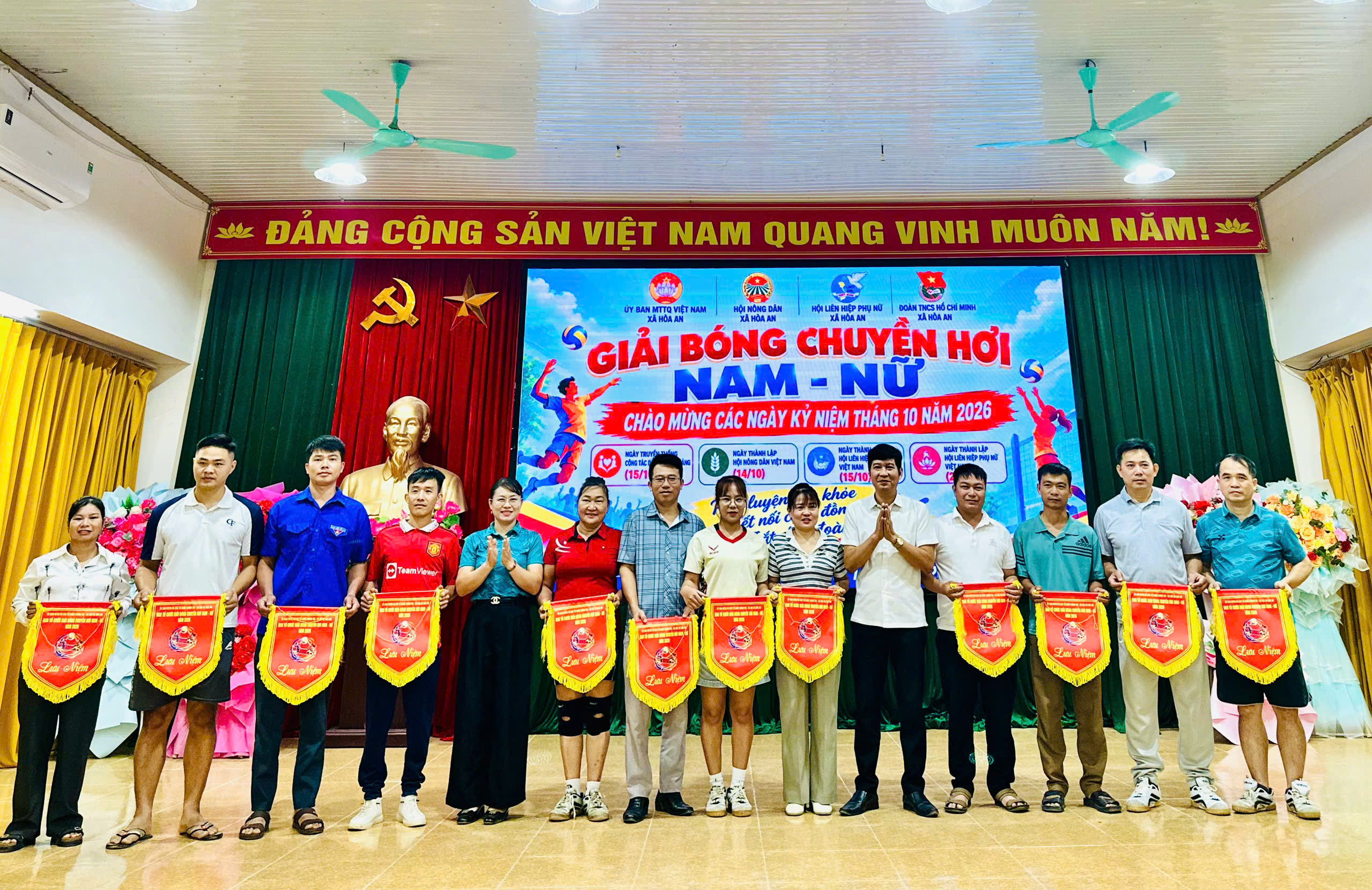 GIẢI BÓNG CHUYỀN HƠI NAM NỮ CHÀO MỪNG CÁC KỶ NIỆM CÁC NGÀY TRUYỀN THỐNG TRONG THÁNG 10/2026