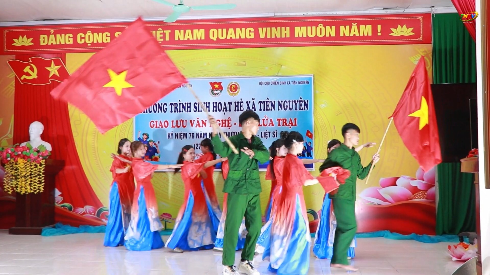 Tiên Nguyên giao lưu bóng chuyền, văn nghệ tri ân kỷ niệm 79 năm Ngày Thương binh - Liệt sĩ