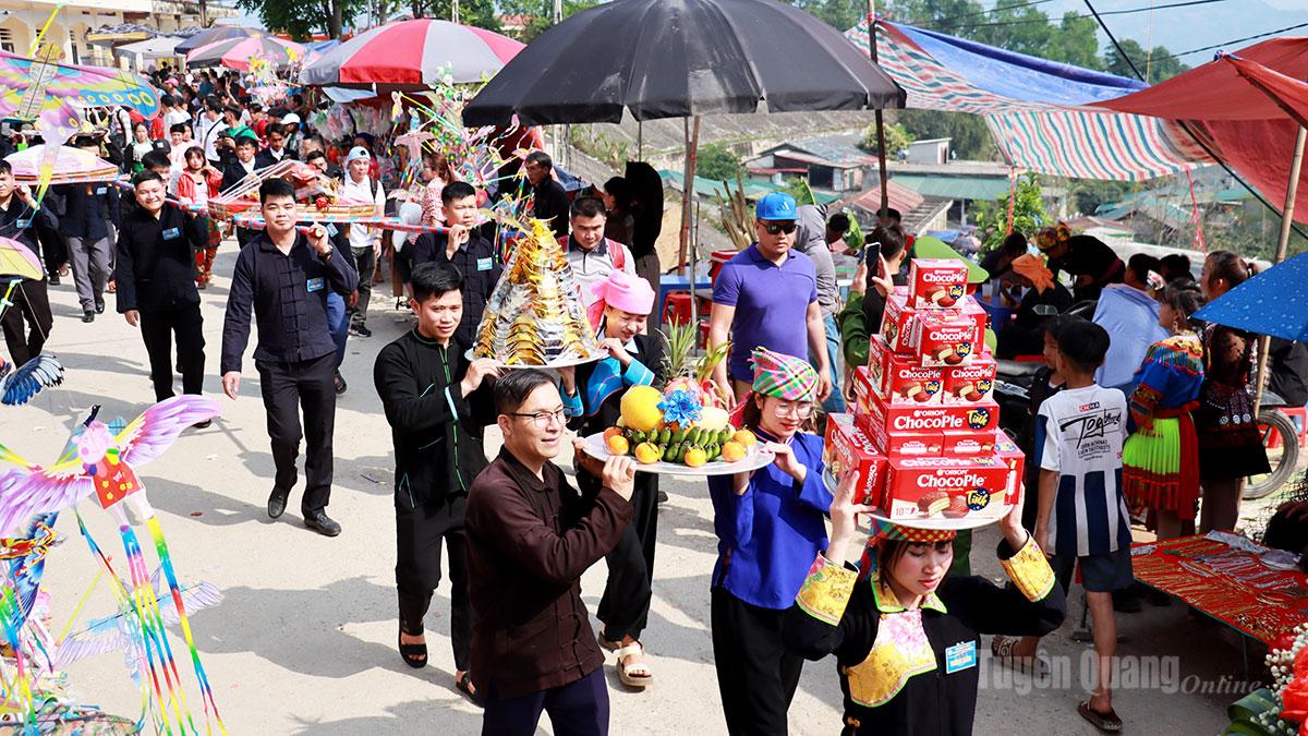 Khâu Vai giữ hồn văn hóa