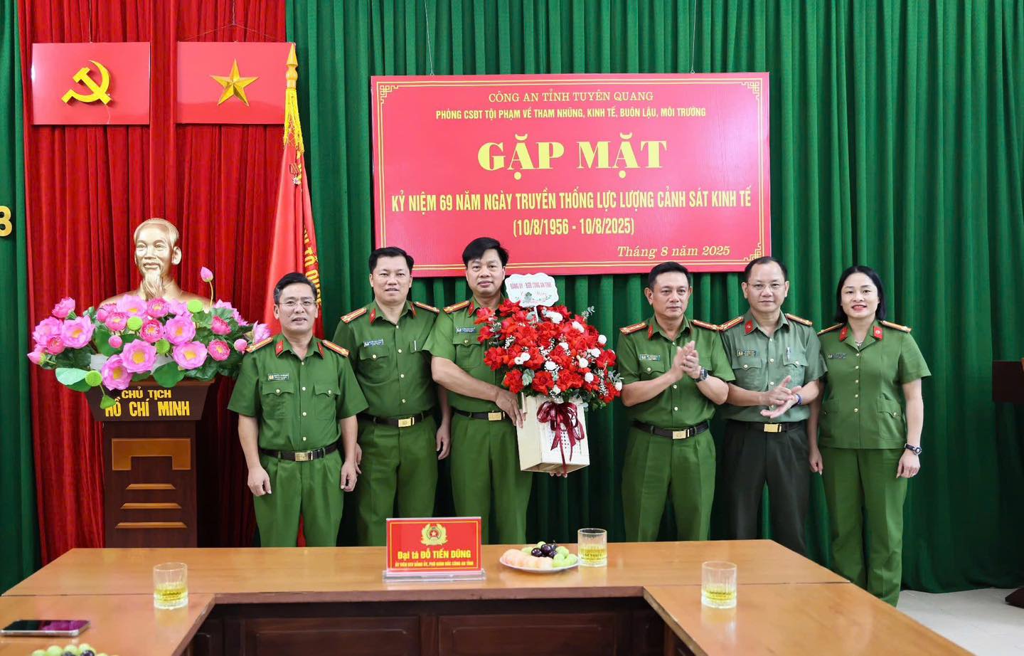 CHÚC MỪNG NGÀY TRUYỀN THỐNG LỰC LƯỢNG CẢNH SÁT KINH TẾ