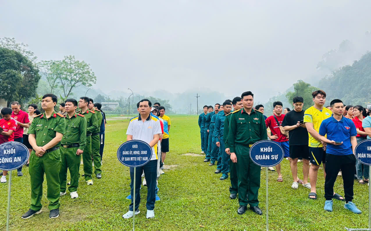 XÃ CÔN LÔN TỔ CHỨC LỄ PHÁT ĐỘNG NGÀY CHẠY OLYMPIC VÌ SỨC KHỎE TOÀN DÂN NĂM 2026