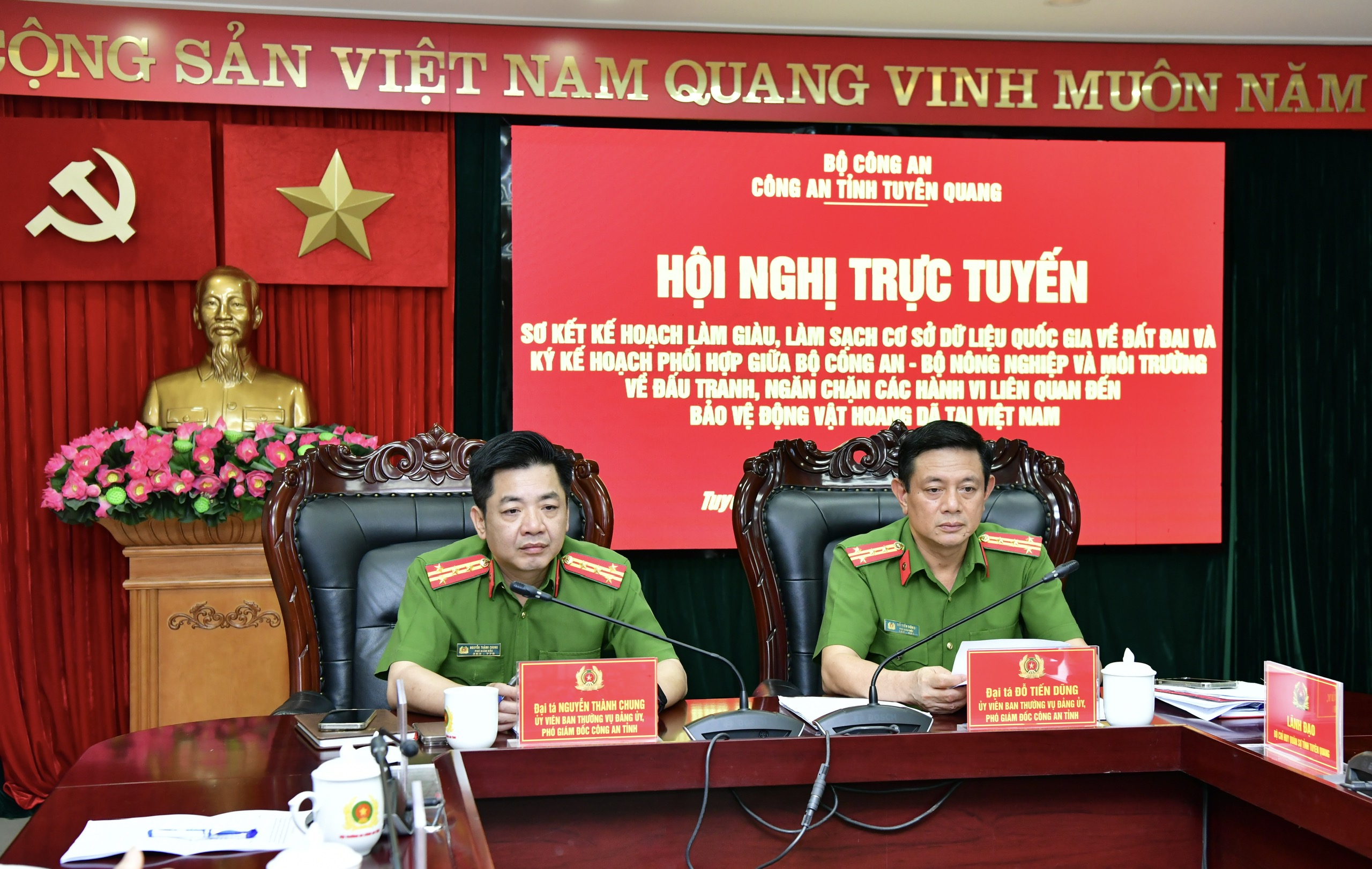 ĐẨY NHANH TIẾN ĐỘ, HOÀN THÀNH SỚM MỤC TIÊU CHIẾN DỊCH “LÀM GIÀU, LÀM SẠCH CƠ SỞ DỮ LIỆU QUỐC GIA VỀ ĐẤT ĐAI”