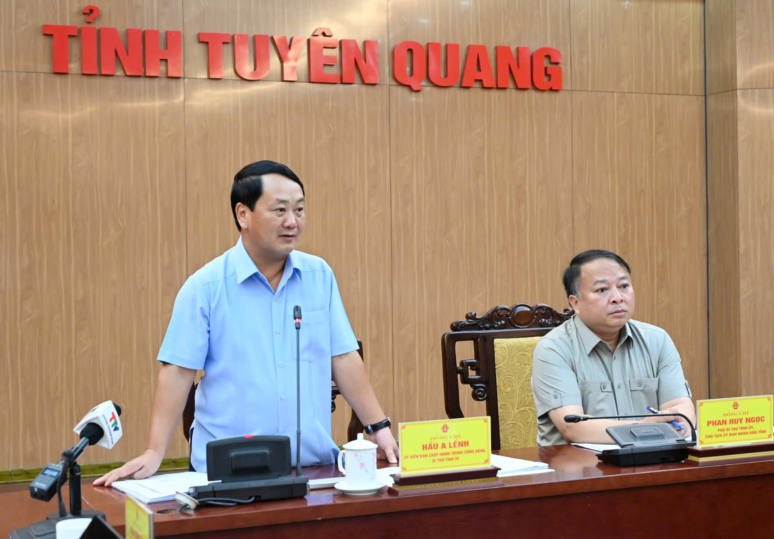 Quyết liệt xử lý các “nút thắt”, thúc đẩy công nghiệp phát triển