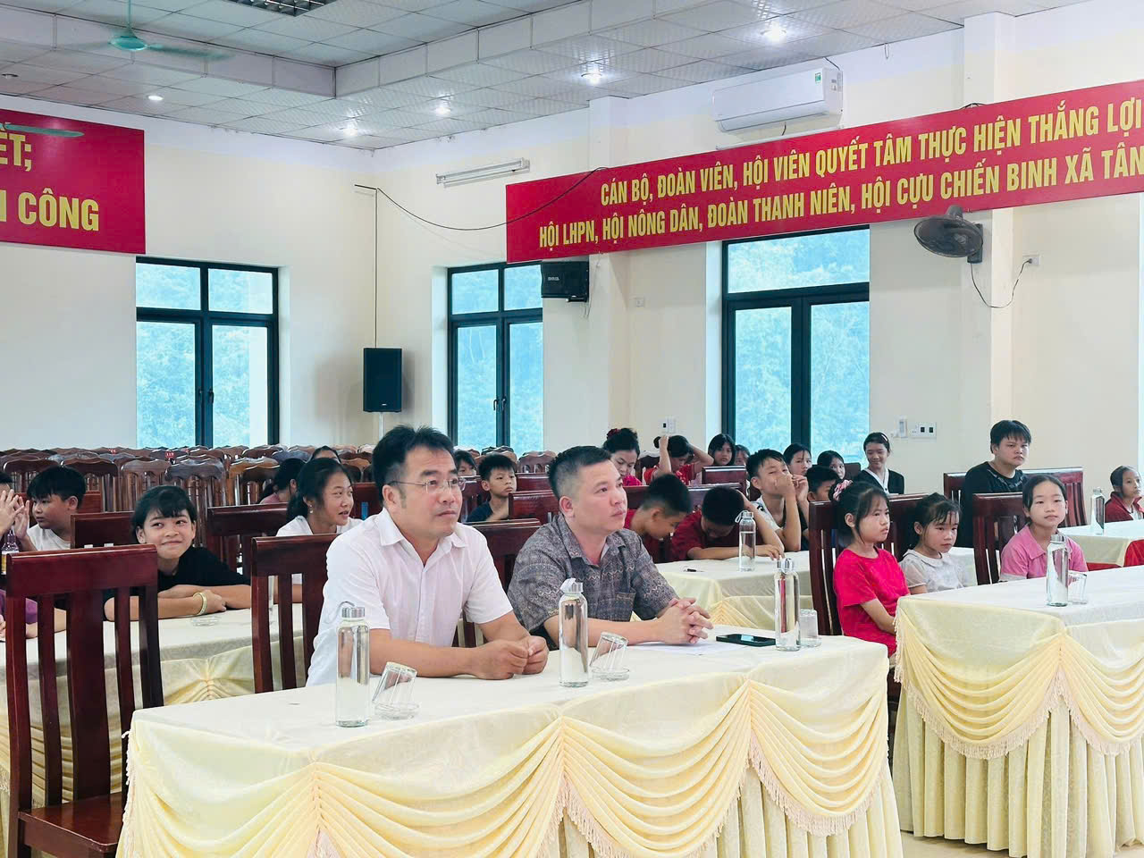 đại biểu năng khiếu hè.jpg