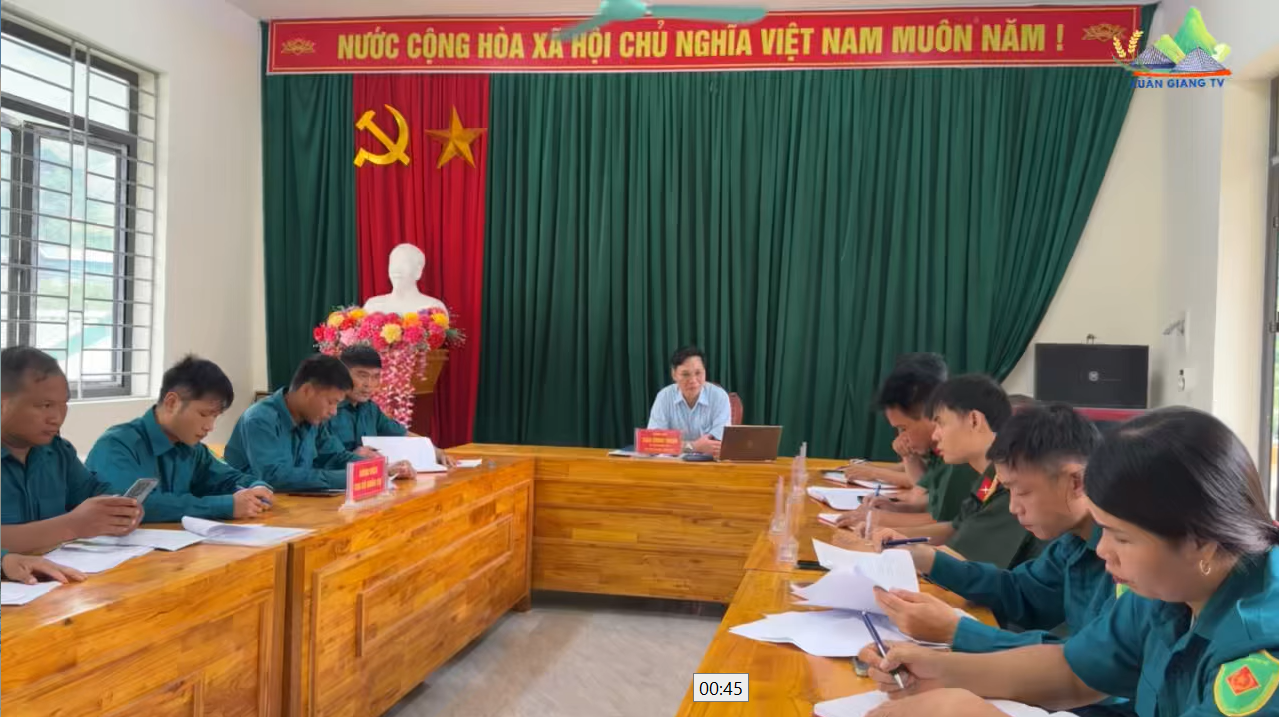 BAN CHỈ HUY QUÂN SỰ XÃ XUÂN GIANG TRIỂN KHAI NHIỆM VỤ THÁNG 9