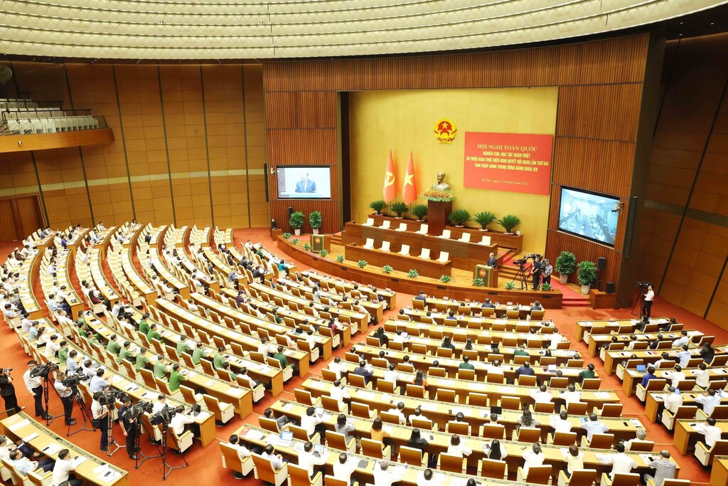 Tuyên truyền các nghị quyết, quy định, kết luận của Hội nghị lần thứ hai Ban Chấp hành Trung ương Đảng khóa XIV