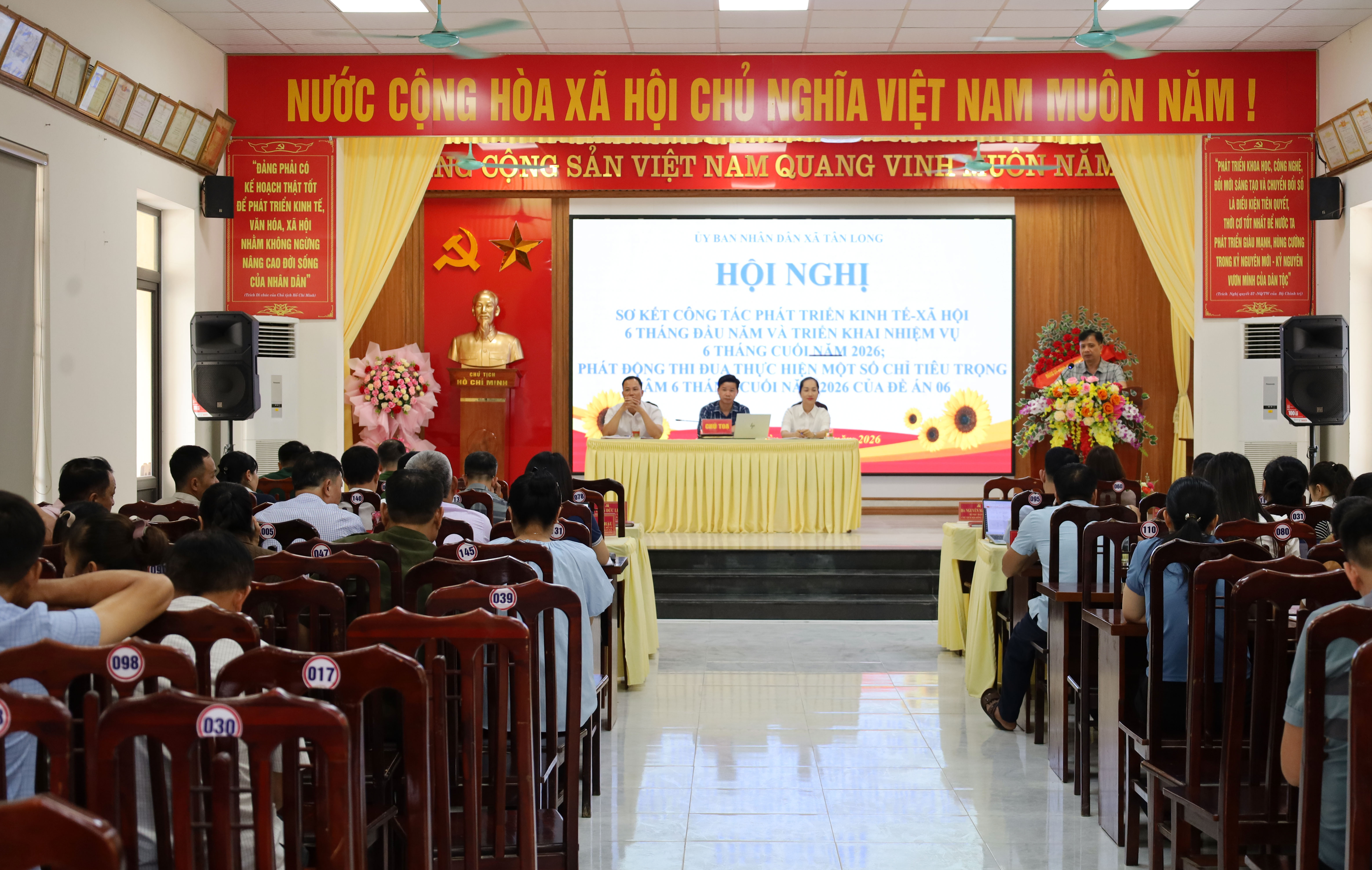 Xã Tân Long tổ chức hội nghị sơ kết công tác phát triển kinh tế - xã hội 6 tháng đầu năm và triển khai nhiệm vụ công tác 6 tháng cuối năm 2026