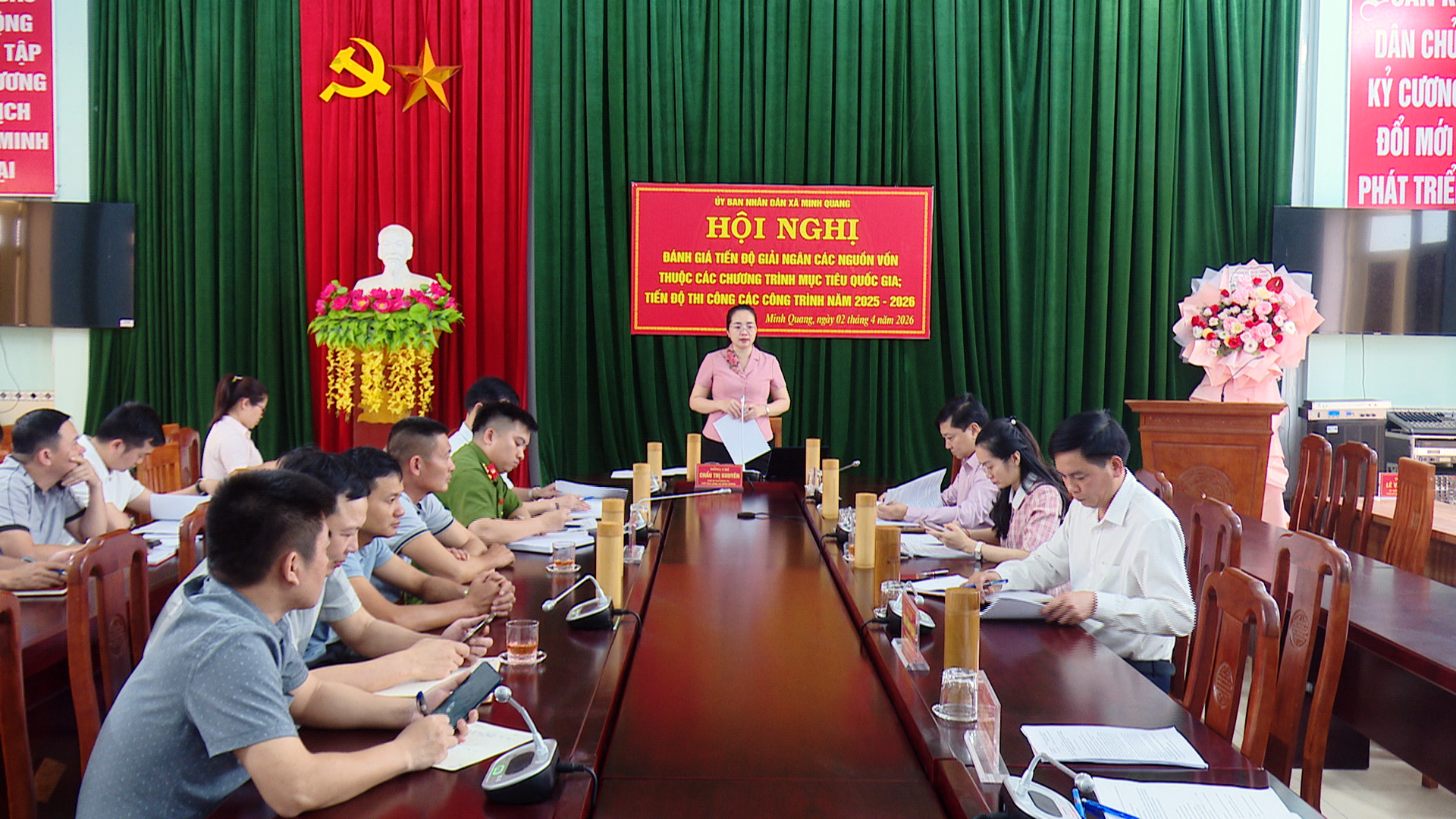 UBND xã Minh Quang đánh giá tiến độ giải ngân các nguồn vốn thuộc các Chương trình mục tiêu quốc gia và thi công các công trình năm 2025