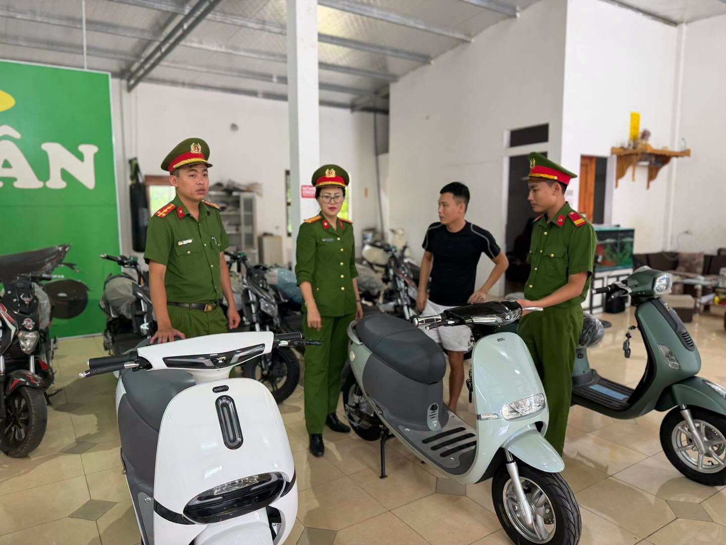 Tăng cường kiểm tra, tuyên truyền an toàn phòng cháy, chữa cháy tại các cơ sở kinh doanh, sửa chữa xe điện