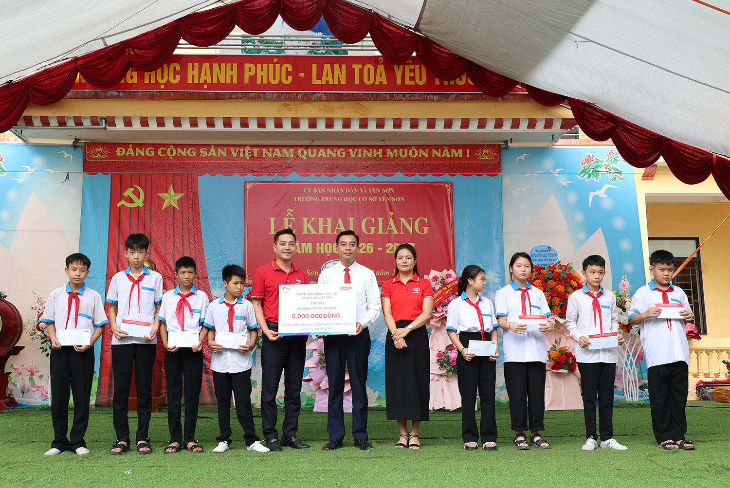 khai-giang8.jpg