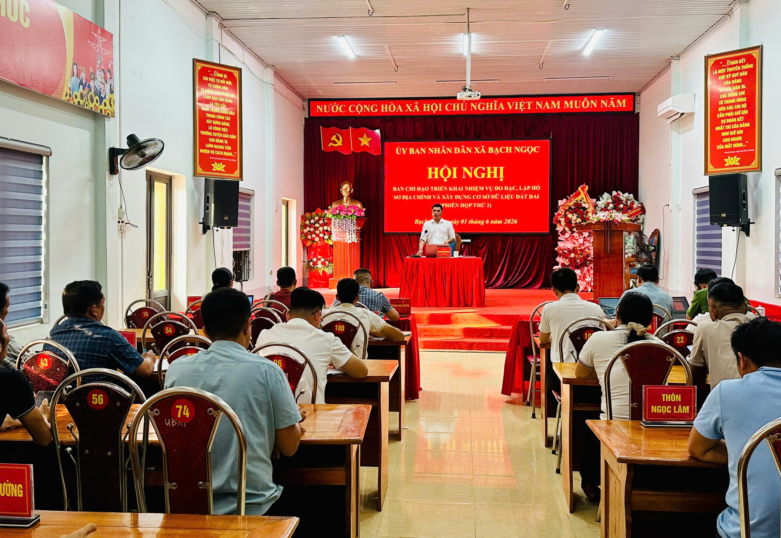 Ban chỉ đạo xây dựng cơ sở dữ liệu đất đai xã Bạch Ngọc tổ chức phiên họp thứ 2