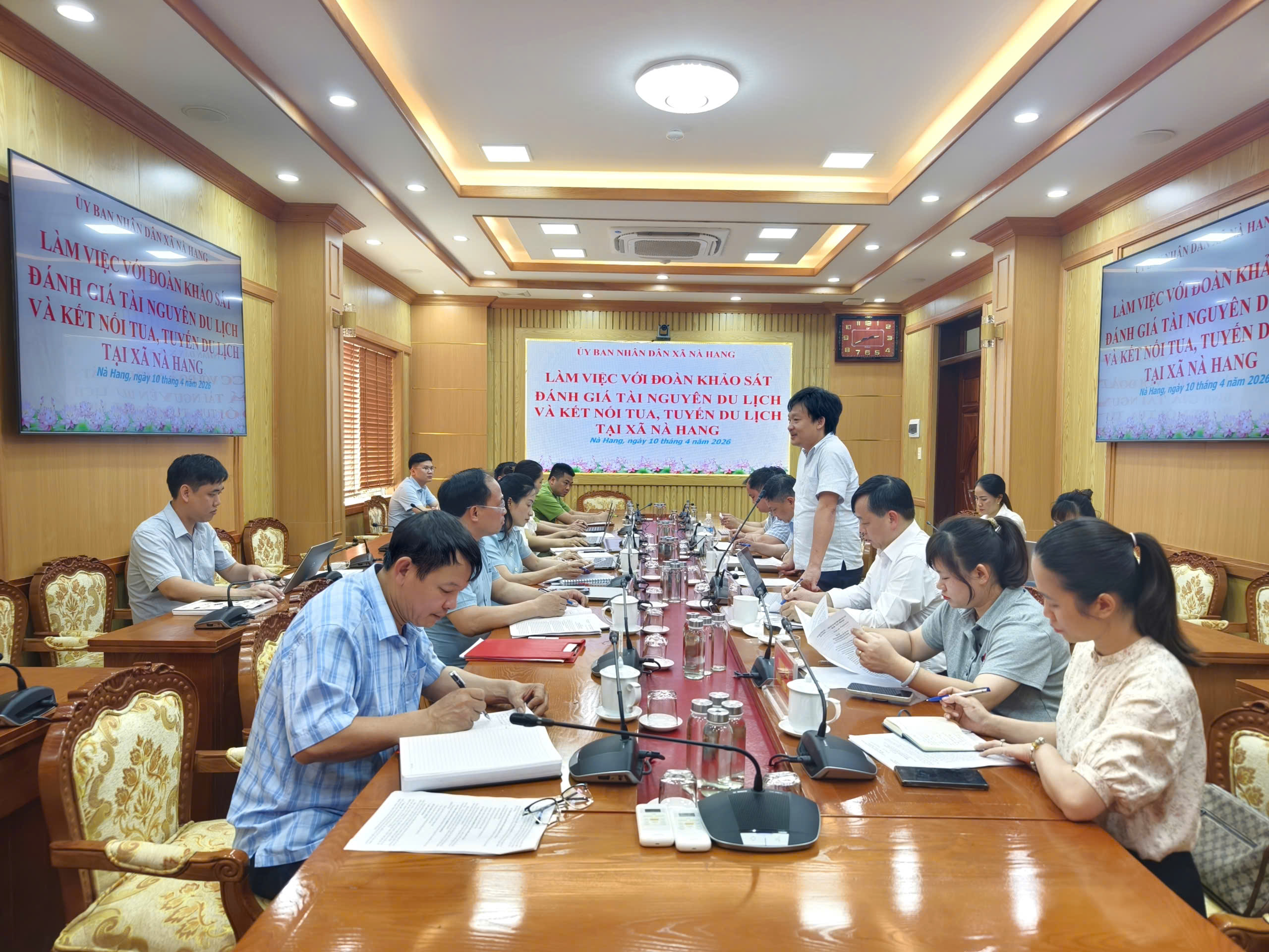 Xã Nà Hang làm việc với Đoàn khảo sát đánh giá tài nguyên du lịch và kết nối tua, tuyến du lịch trên địa bàn